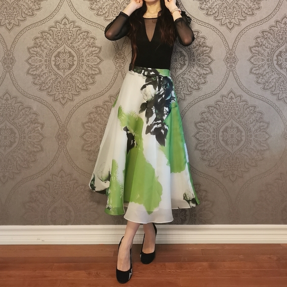 Custom made 100% silk skirt - Picture 1 of 14